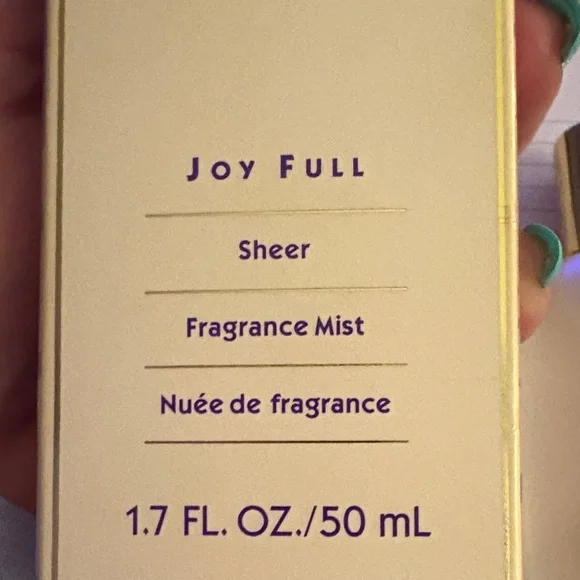 Mary Kay Joy Full Sheer Fragrance Mist - Gold and Cream - Picture 3 of 5